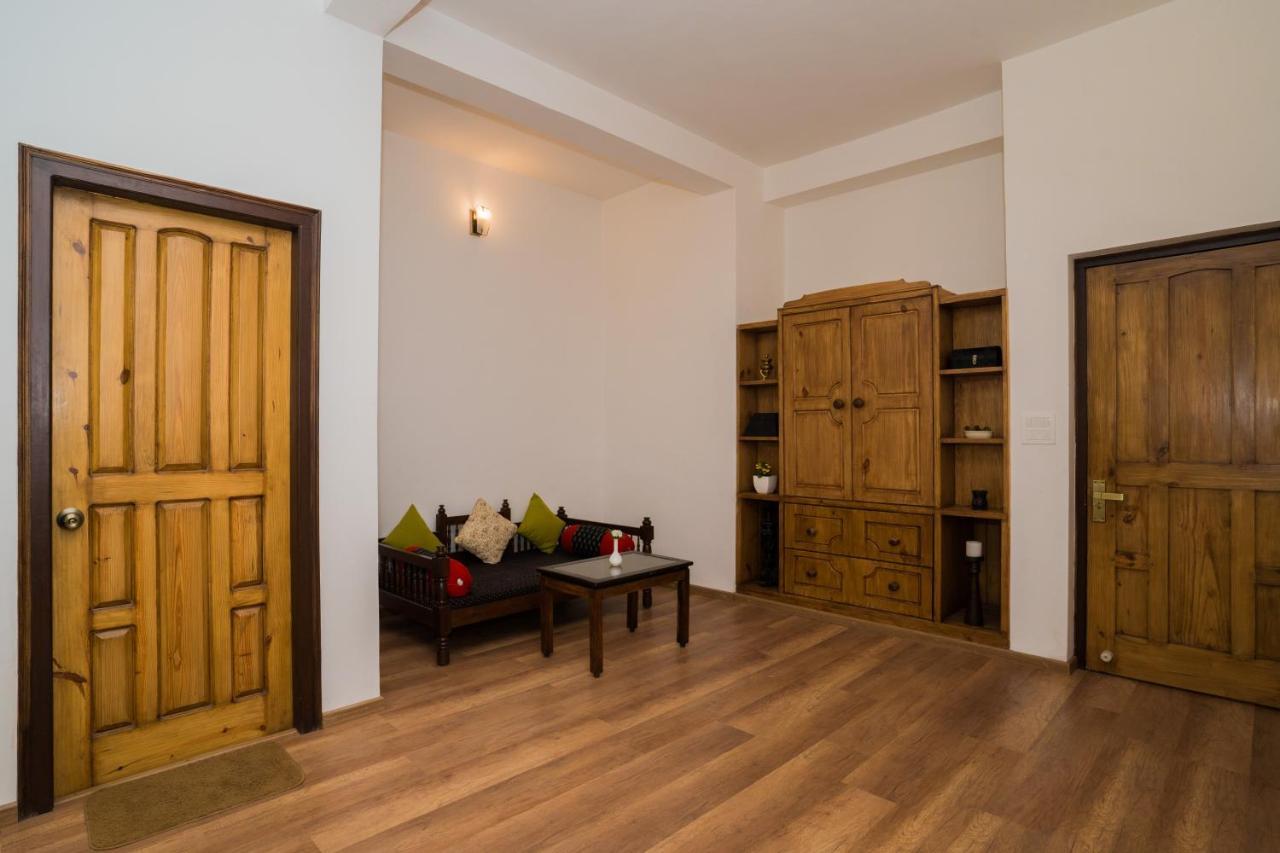 נייניטל Bhikampur Lodge By Nine Hotels מראה חיצוני תמונה