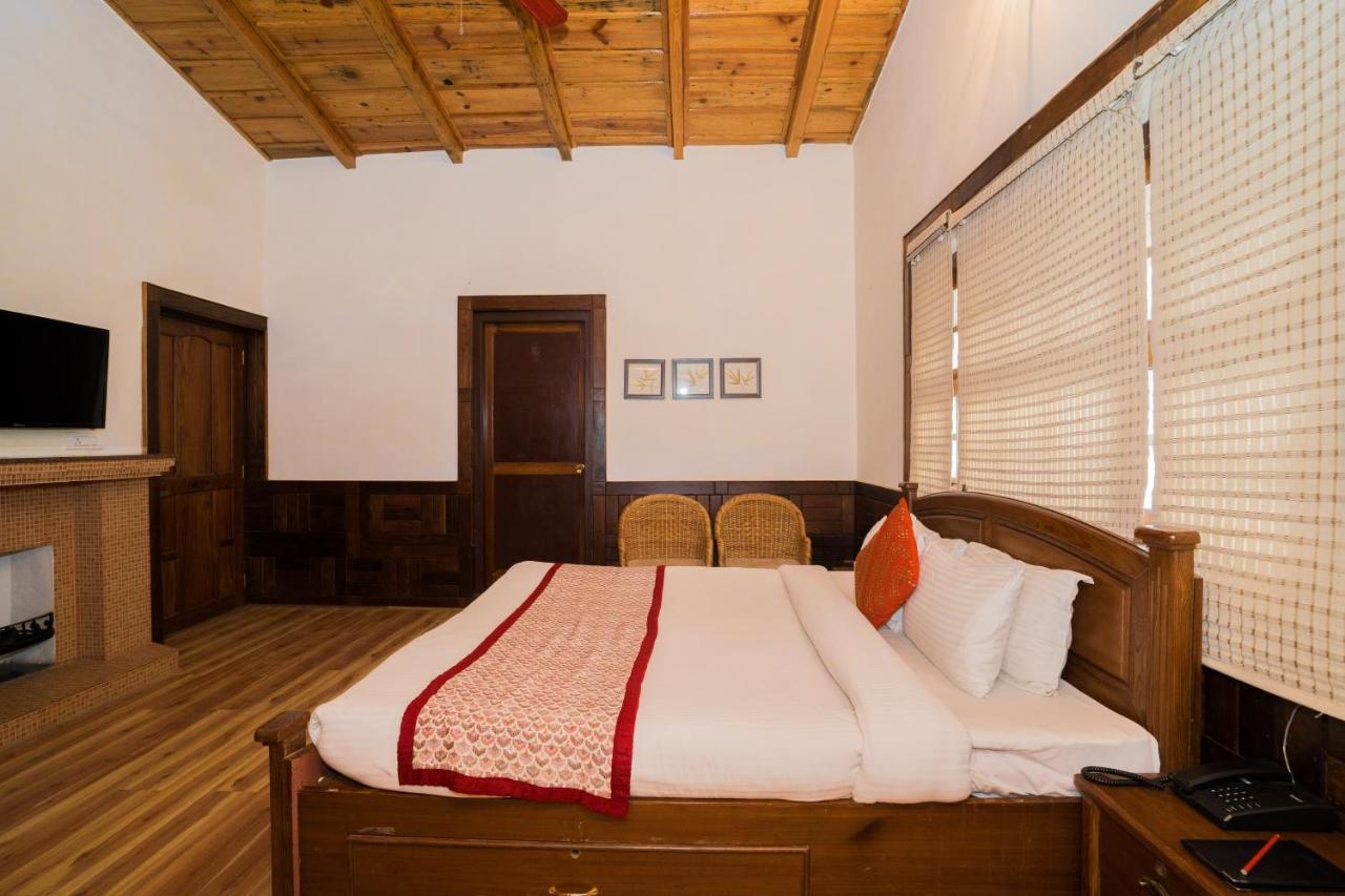 נייניטל Bhikampur Lodge By Nine Hotels מראה חיצוני תמונה