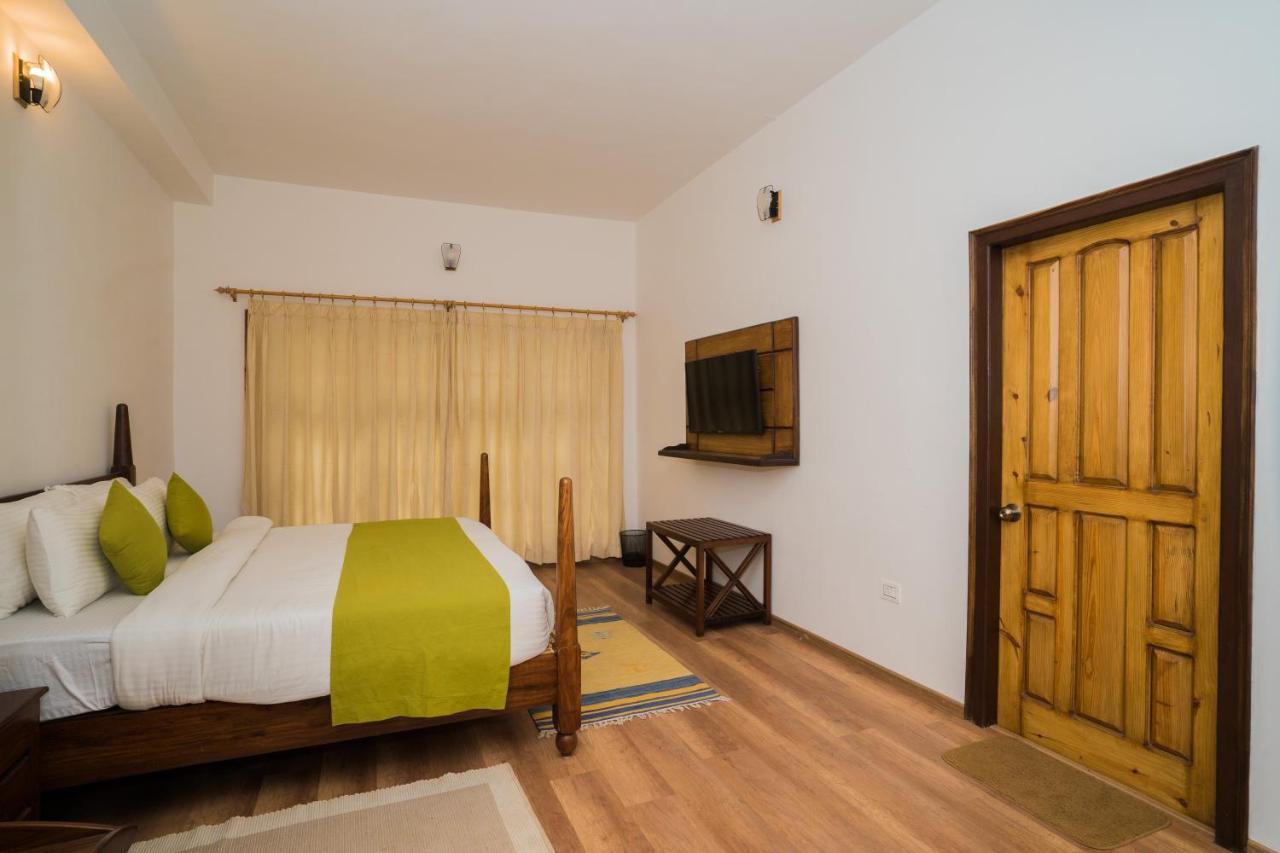 נייניטל Bhikampur Lodge By Nine Hotels מראה חיצוני תמונה