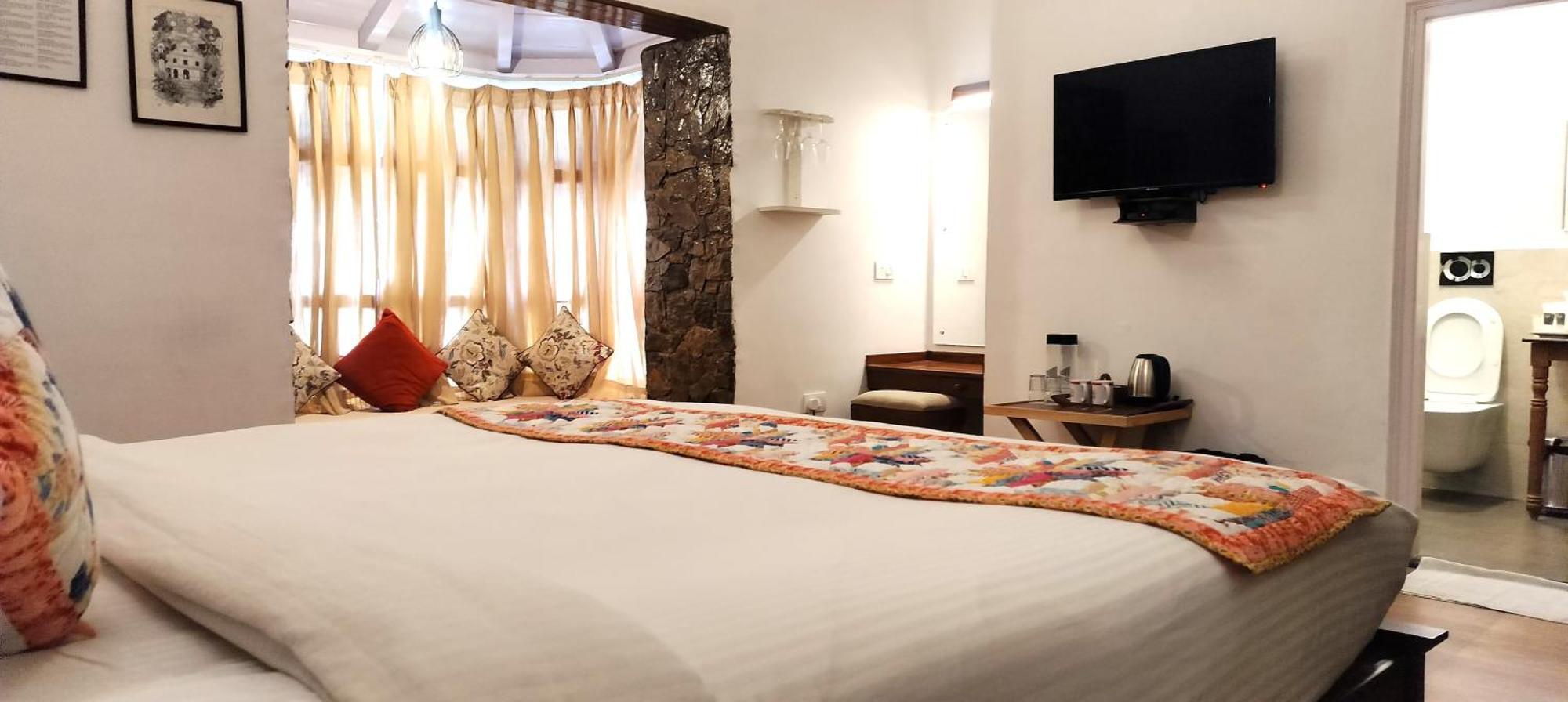 נייניטל Bhikampur Lodge By Nine Hotels מראה חיצוני תמונה